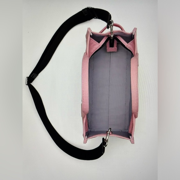 🗳️ MARC JACOBS THE VOTE TOTE 🗳️ NWT 🗳️ - Picture 16 of 16
